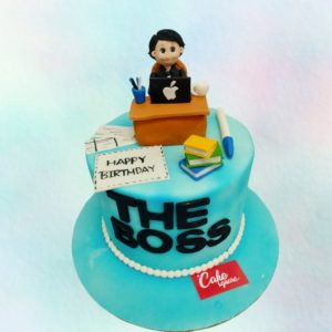 THE-BOSS-BIRTHDAY-THEME-CAKE
