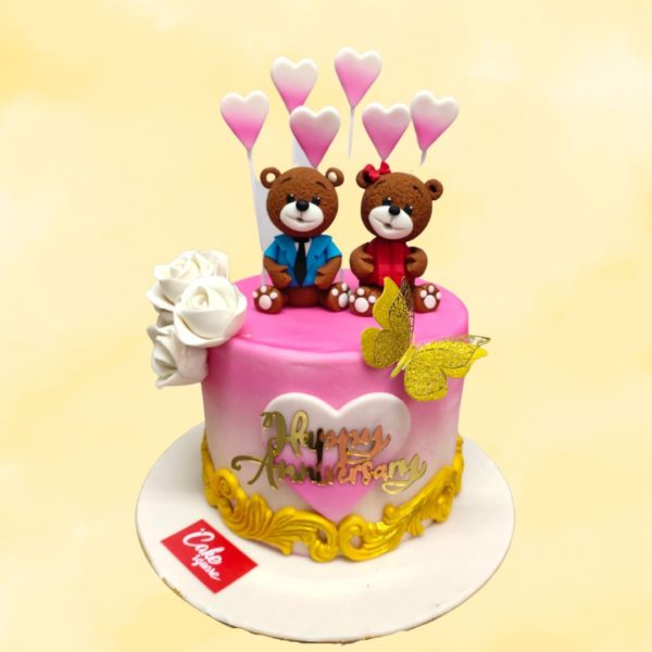 Teddy-couple-cake