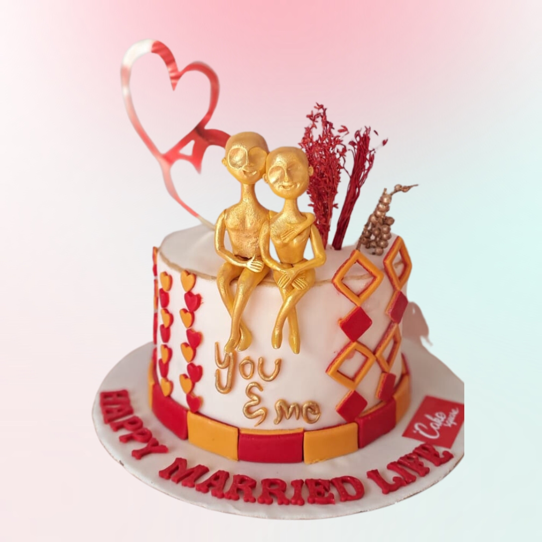 Couple Hobby Design Cake – Creme Castle