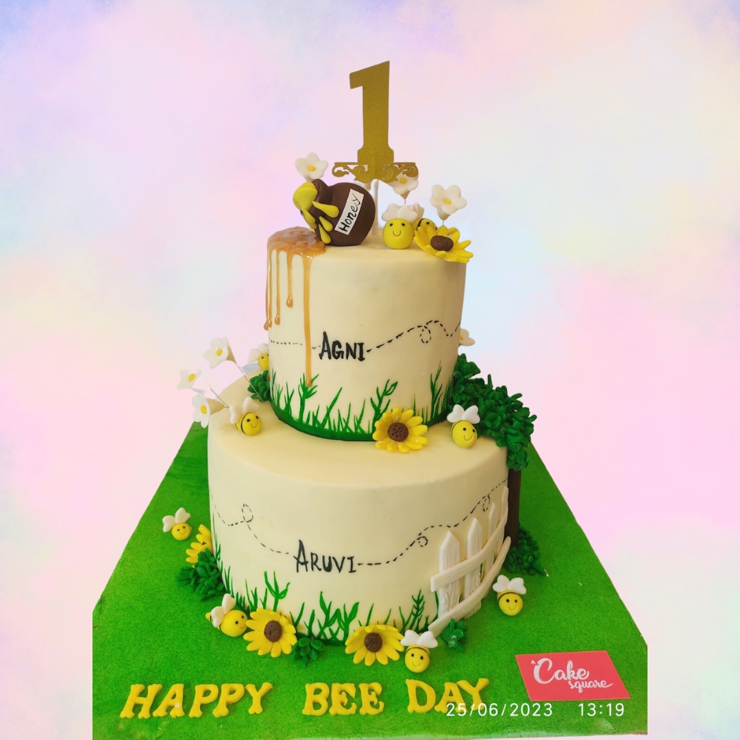 Bee Buttercream Birthday Cake | Baked by Nataleen