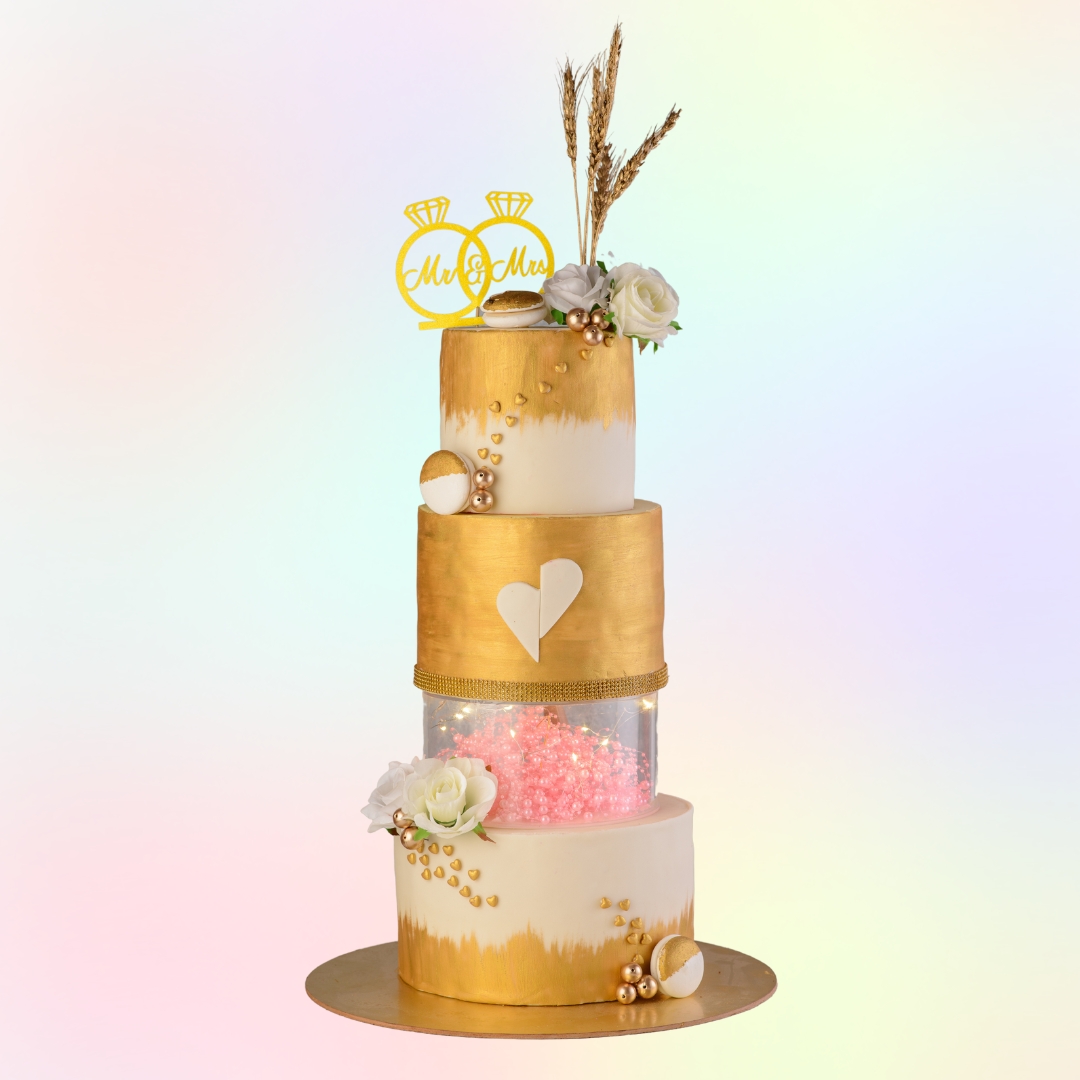 three-tier-spacer-theme-wedding-cake